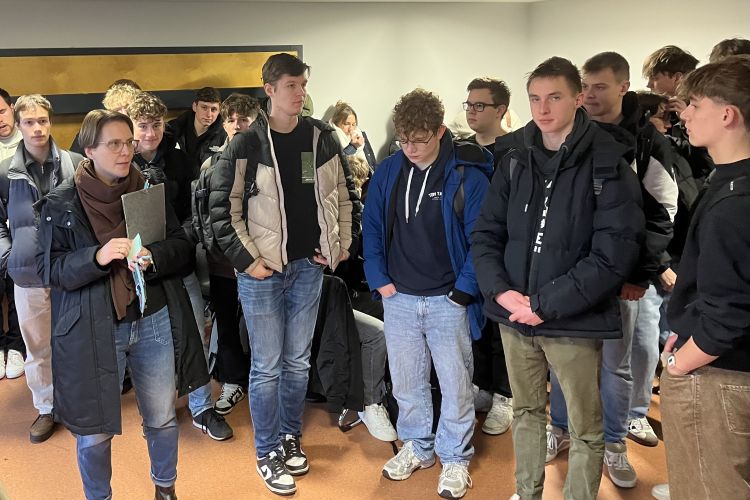 Ehemaligendialog für Schülerinnen und Schüler der Oberstufe