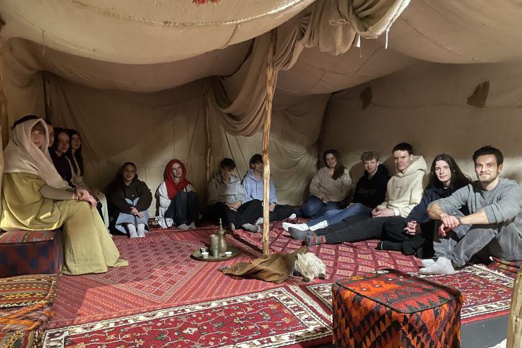 Besuch des Bibelhauses Frankfurt